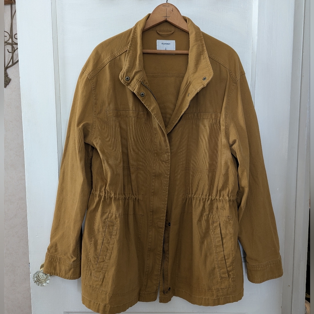 Old Navy cinched-waist twill utility jacket in a mustard yellow XL tall